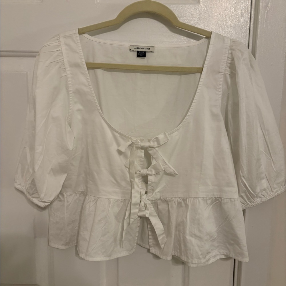 American Eagle Outfitters White Crop Top
